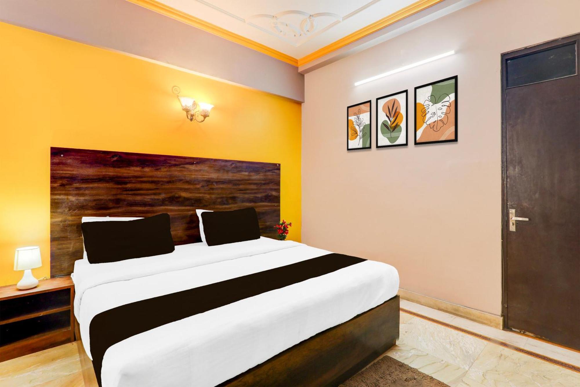 Super Hotel O Insaf Nagar Munshipuliya Formerly Vibrant Chinhat Dış mekan fotoğraf