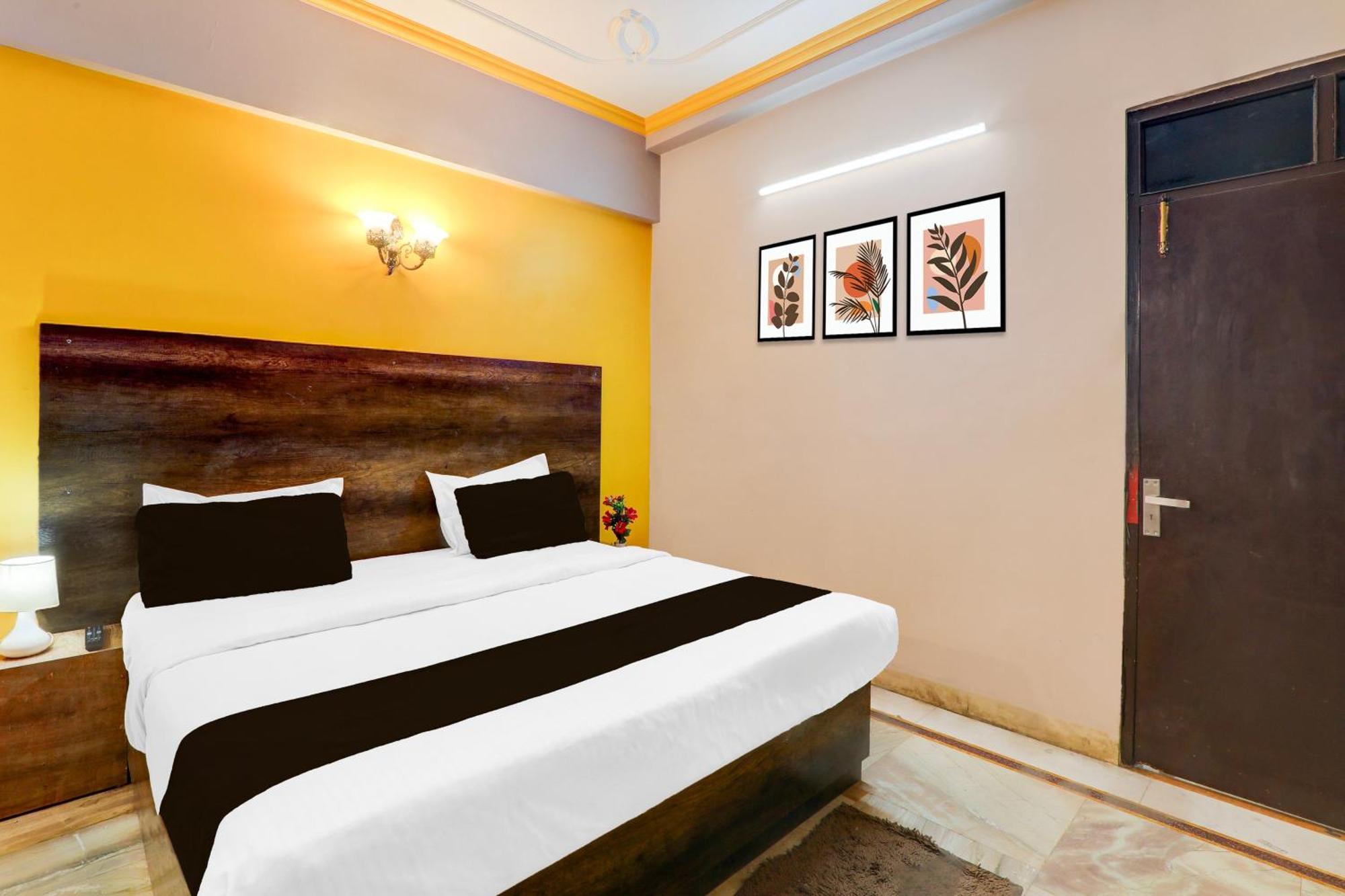 Super Hotel O Insaf Nagar Munshipuliya Formerly Vibrant Chinhat Dış mekan fotoğraf